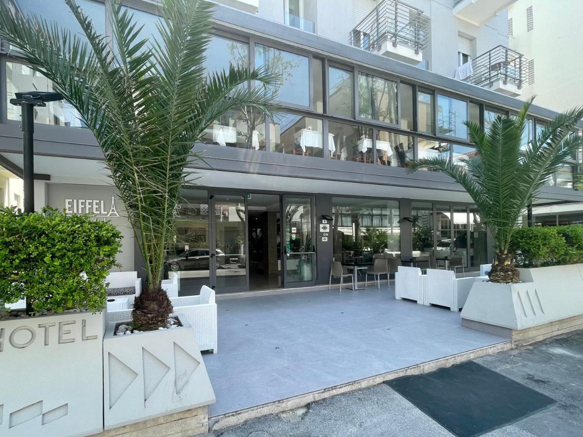 Hotel Eiffel Rimini Esterno foto