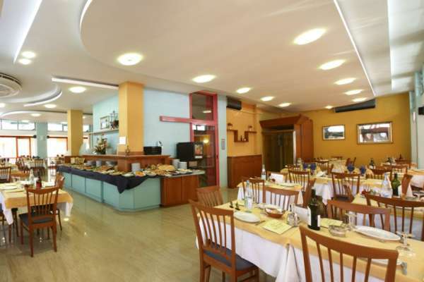 Hotel Eiffel Rimini Esterno foto