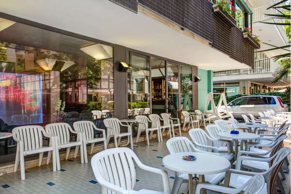 Hotel Eiffel Rimini Esterno foto